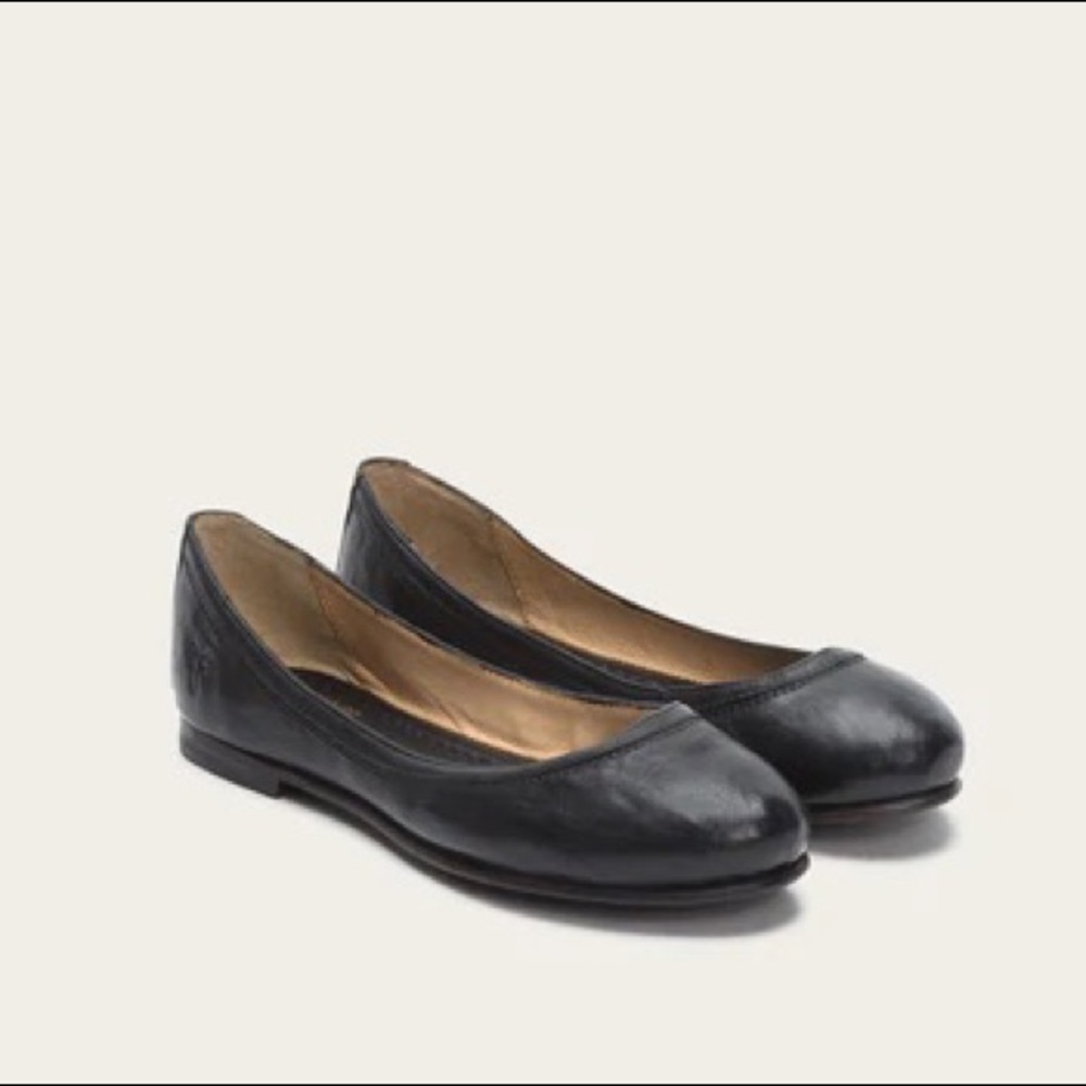 Frye | Black Leather Carson Ballet Flats
